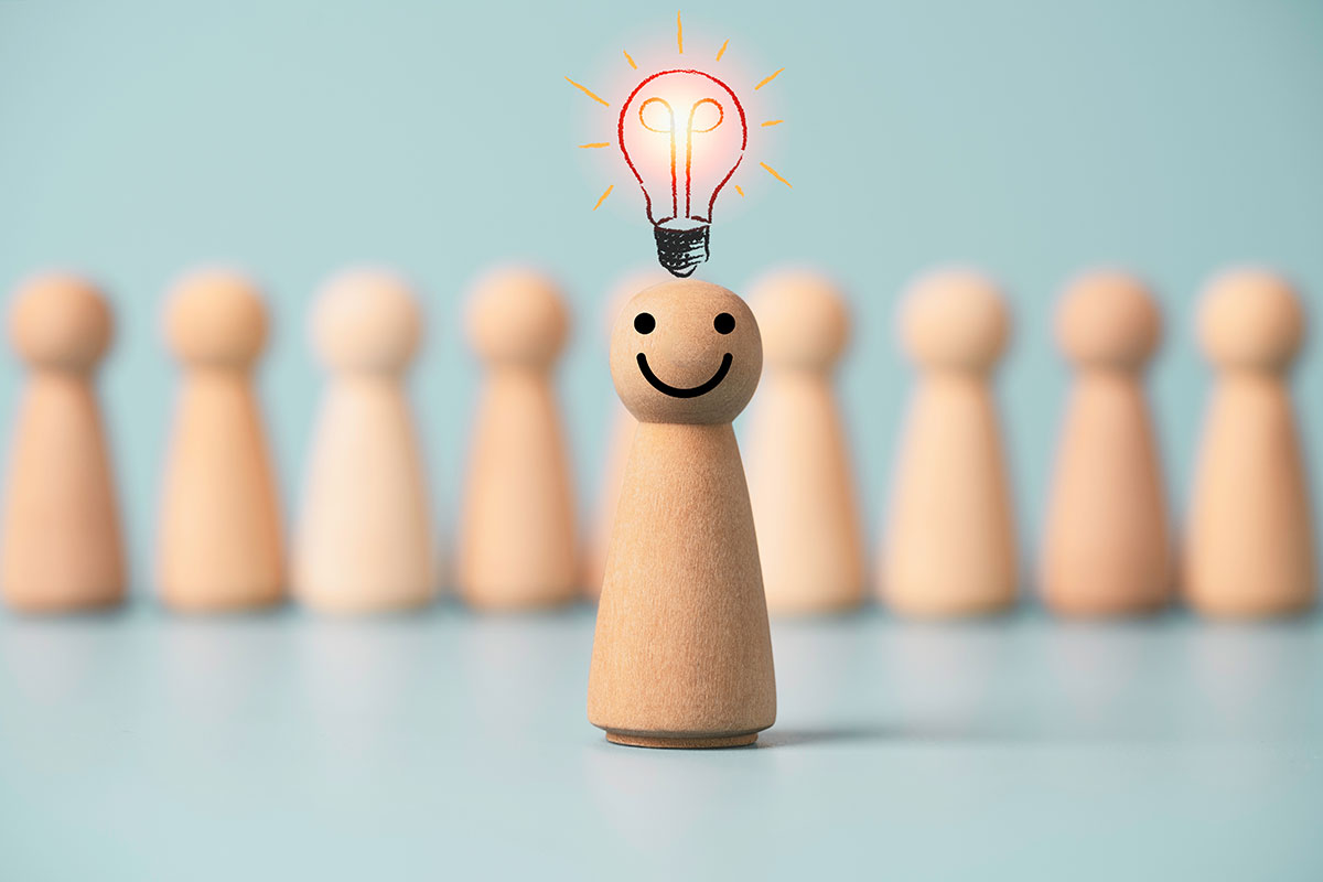 wooden blocks creativity lightbulb